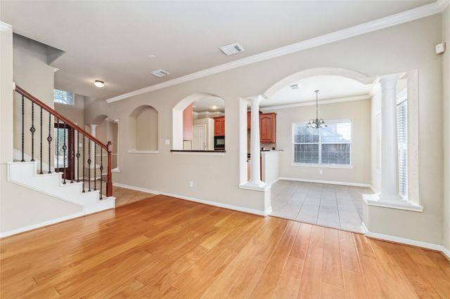 9611 Mammoth Springs Court, Houston, TX 77095