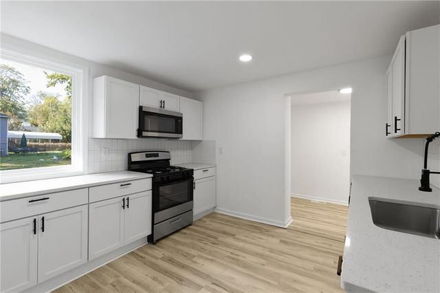 3242 Roberts Street, Kansas City, MO 64124