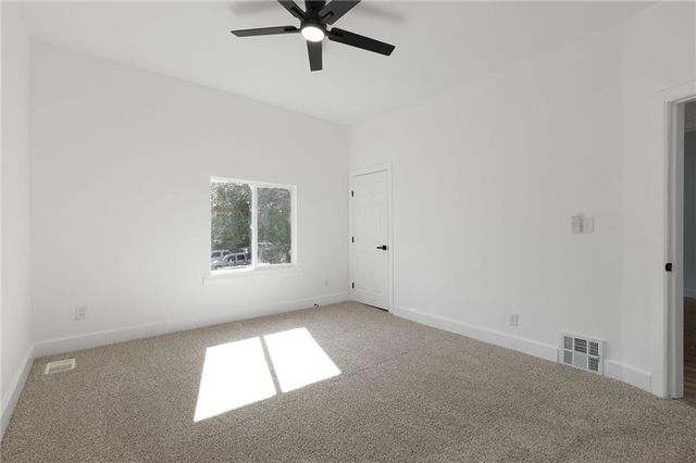 3242 Roberts Street, Kansas City, MO 64124