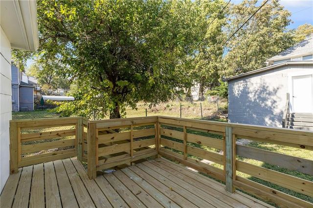 3242 Roberts Street, Kansas City, MO 64124