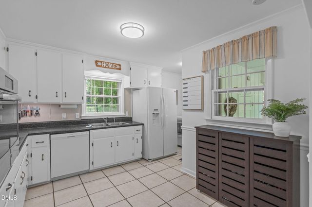 4405 Greenbrier Road, Raleigh, NC 27603