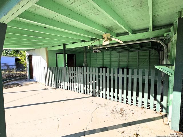 622 Sacramento, San Antonio, TX 78212