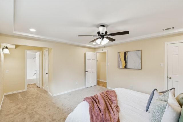 133 N Crestwood Boulevard, Desoto, TX 75115