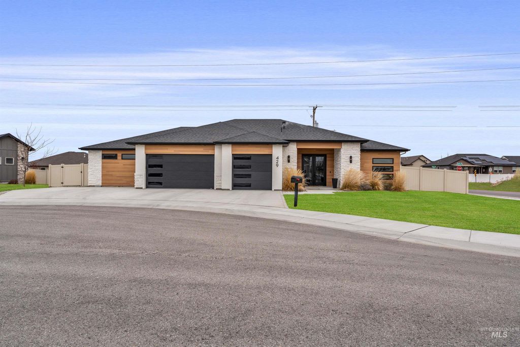 429 Meadowview Ln. N, Twin Falls, ID 83301