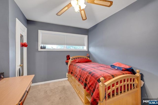 42 Heatherhill Road, Cresskill, NJ 07626