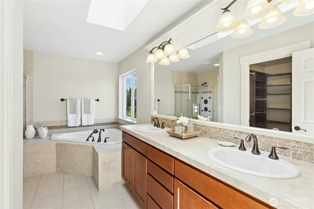22624 43rd Drive SE, Bothell, WA 98021