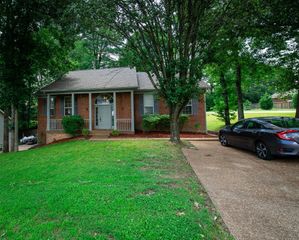 1000 Tulip Grove Rd F, Hermitage, TN 37076