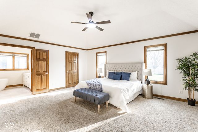 7025 Hunters Ridge Drive, Plainfield, IN 46168