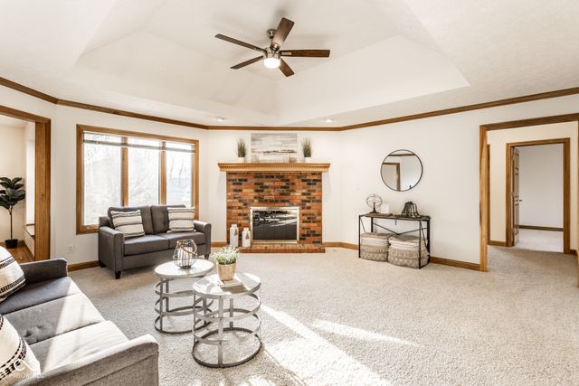 7025 Hunters Ridge Drive, Plainfield, IN 46168