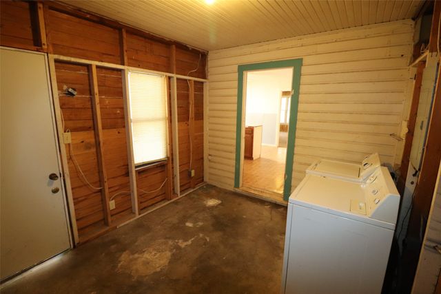 431 W Collins Street, Stephenville, TX 76401