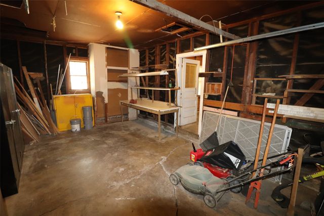 431 W Collins Street, Stephenville, TX 76401
