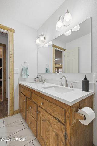 10201 W 5th Street, Butterfield, MO 65623