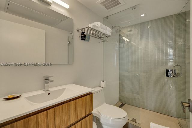 6080 Collins Ave 508, Miami Beach, FL 33140