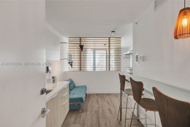 6080 Collins Ave 508, Miami Beach, FL 33140