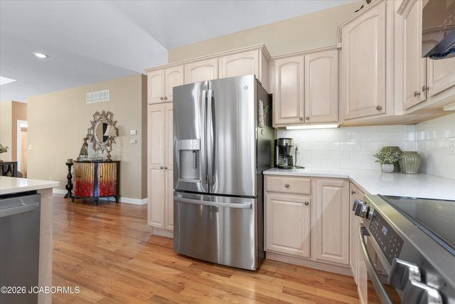 221 MADELINES PARK CIRCLE, Jefferson City, MO 65109