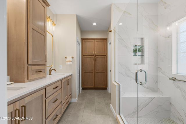 221 MADELINES PARK CIRCLE, Jefferson City, MO 65109