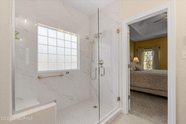 221 MADELINES PARK CIRCLE, Jefferson City, MO 65109