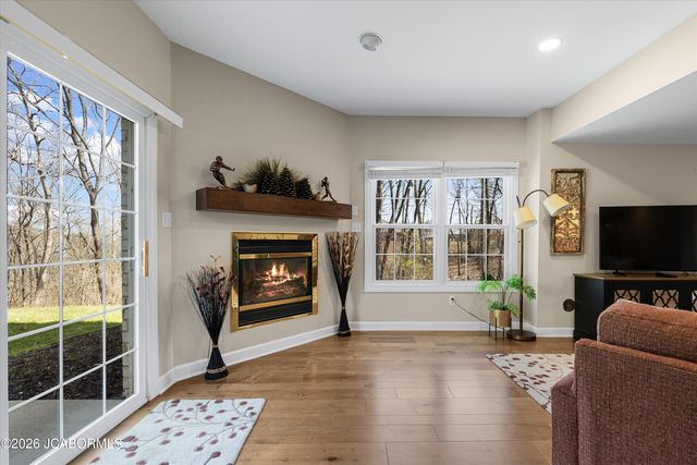 221 MADELINES PARK CIRCLE, Jefferson City, MO 65109