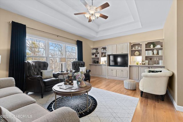 221 MADELINES PARK CIRCLE, Jefferson City, MO 65109