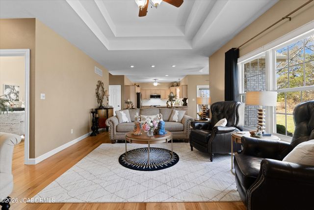 221 MADELINES PARK CIRCLE, Jefferson City, MO 65109