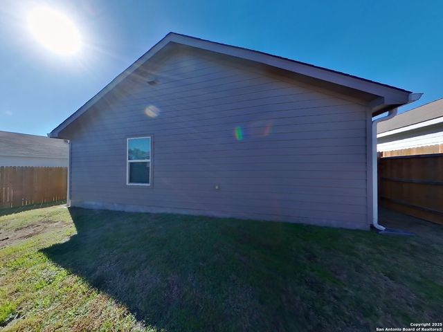 5711 Raven, San Antonio, TX 78218