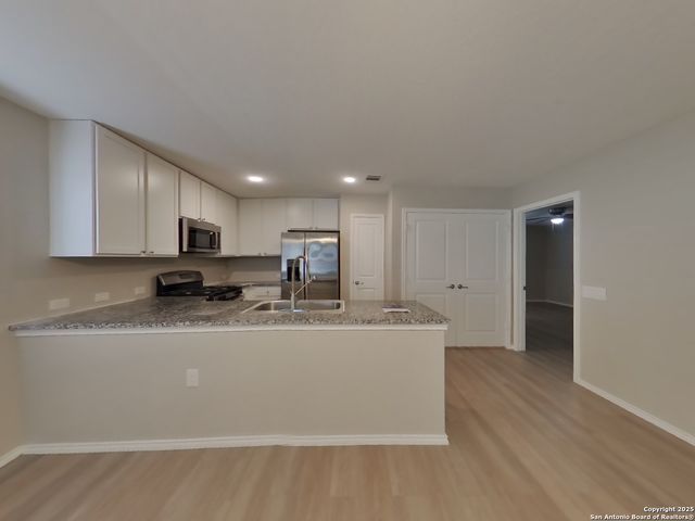 5711 Raven, San Antonio, TX 78218