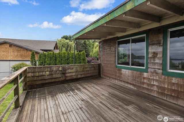 14238 41st Avenue NE, Seattle, WA 98125
