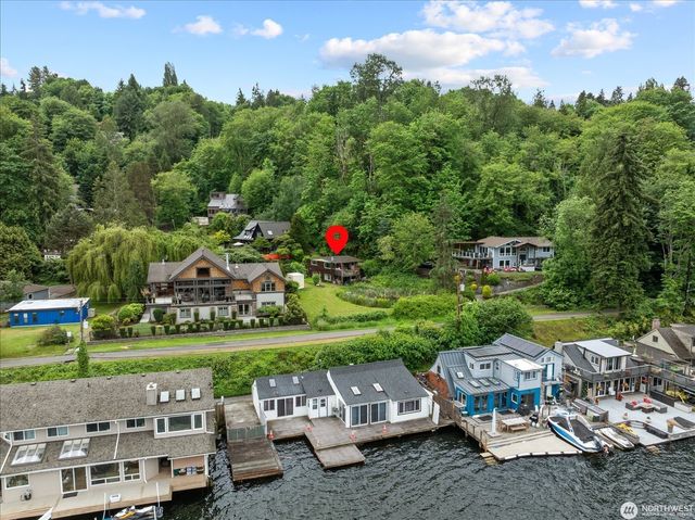 14238 41st Avenue NE, Seattle, WA 98125