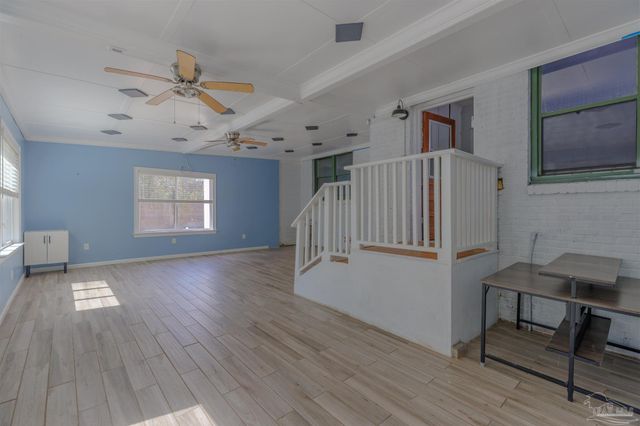 2023 E Yonge St, Pensacola, FL 32503