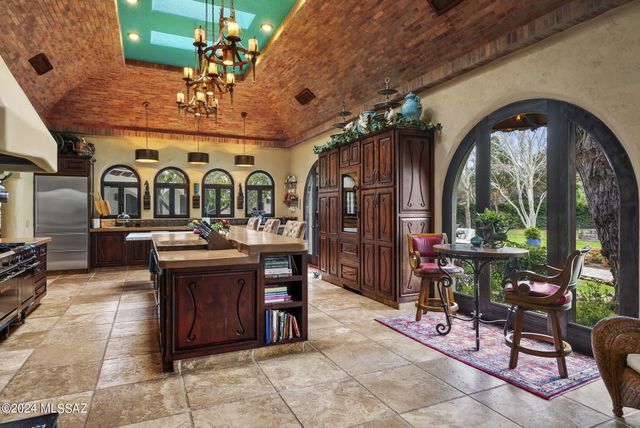 45 Clark Crossing Road, Tubac, AZ 85646