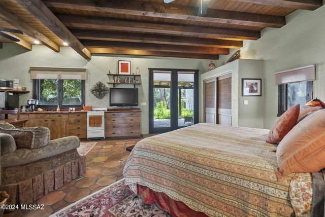 45 Clark Crossing Road, Tubac, AZ 85646