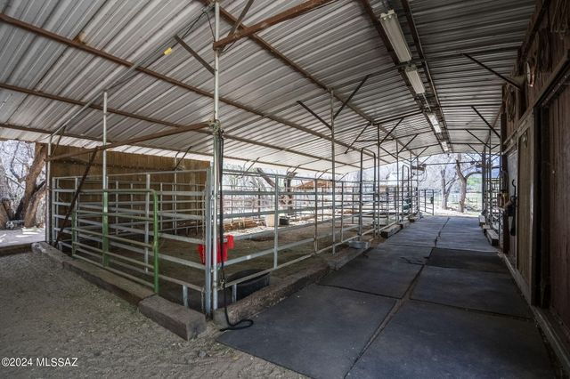 45 Clark Crossing Road, Tubac, AZ 85646