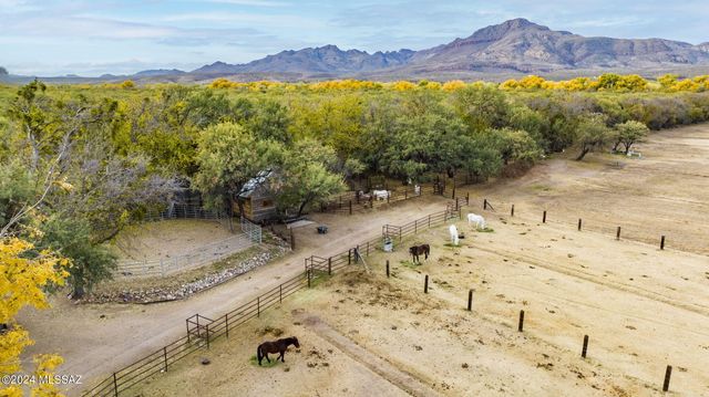45 Clark Crossing Road, Tubac, AZ 85646
