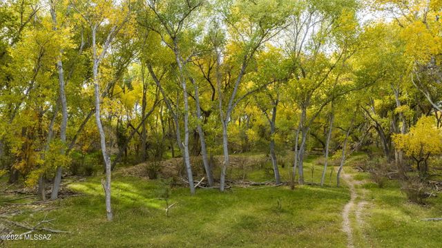 45 Clark Crossing Road, Tubac, AZ 85646