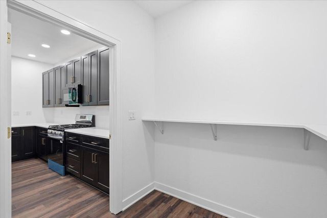 801 12th STREET, Kenosha, WI 53140