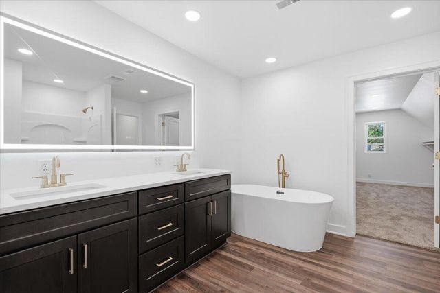 801 12th STREET, Kenosha, WI 53140