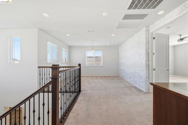 809 Bluestone Dr, Oakley, CA 94561