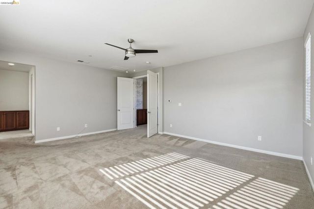 809 Bluestone Dr, Oakley, CA 94561