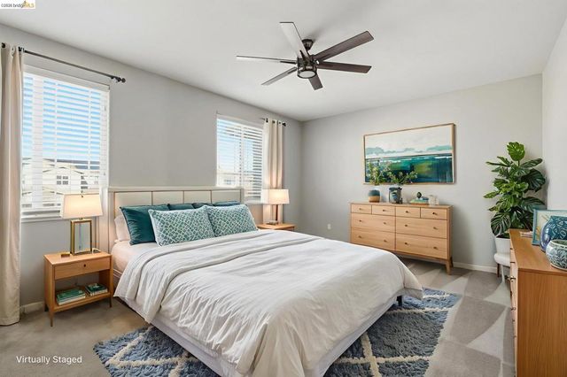 809 Bluestone Dr, Oakley, CA 94561