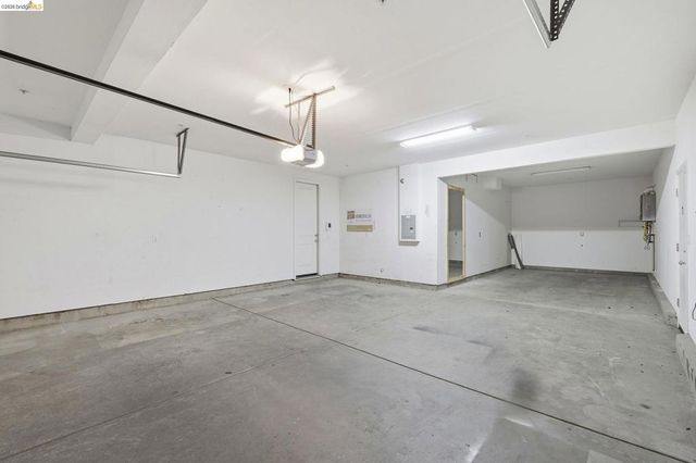 809 Bluestone Dr, Oakley, CA 94561