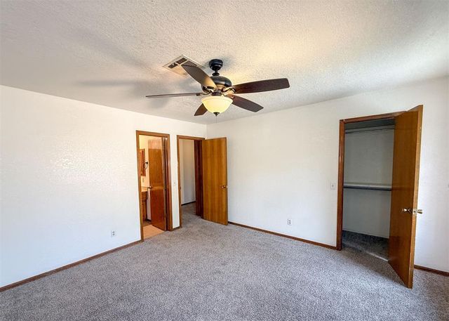 7019 N Spinnaker Lane, Oklahoma City, OK 73116