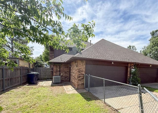 7019 N Spinnaker Lane, Oklahoma City, OK 73116