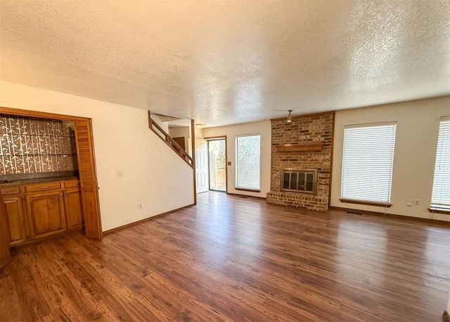 7019 N Spinnaker Lane, Oklahoma City, OK 73116