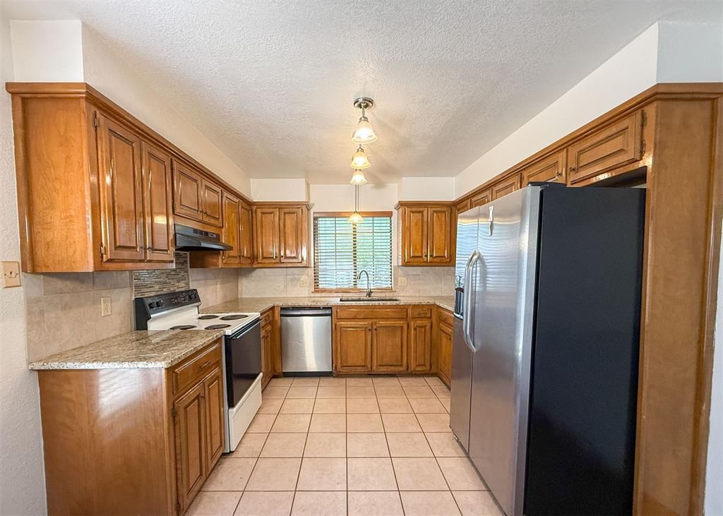 7019 N Spinnaker Lane, Oklahoma City, OK 73116