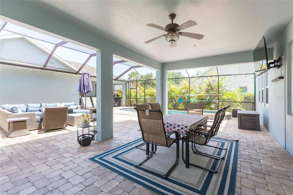 Image 43 of property listing at 20105 EAGLES LANDING WAY, Tampa, FL 33647