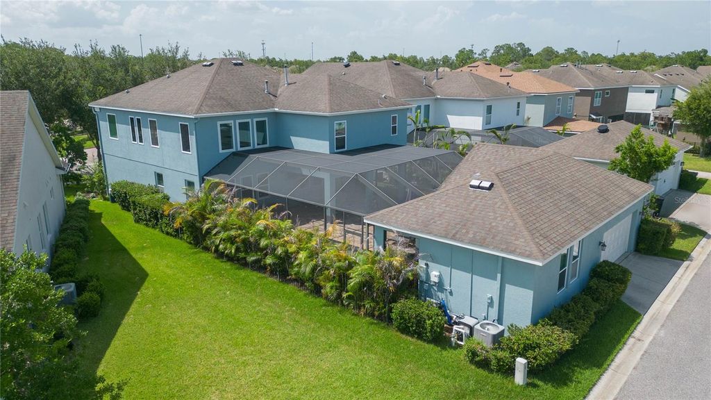 Image 50 of property listing at 20105 EAGLES LANDING WAY, Tampa, FL 33647