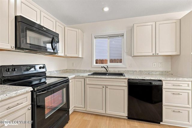 8200 Northwind Avenue, Anchorage, AK 99504