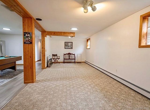 23 Snow Street, Bloomingburg, NY 12721