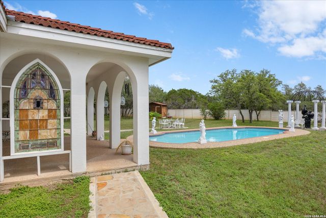 8413 Wembley, Fair Oaks Ranch, TX 78015