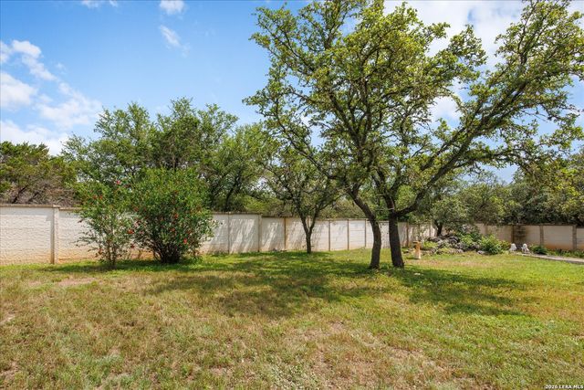 8413 Wembley, Fair Oaks Ranch, TX 78015